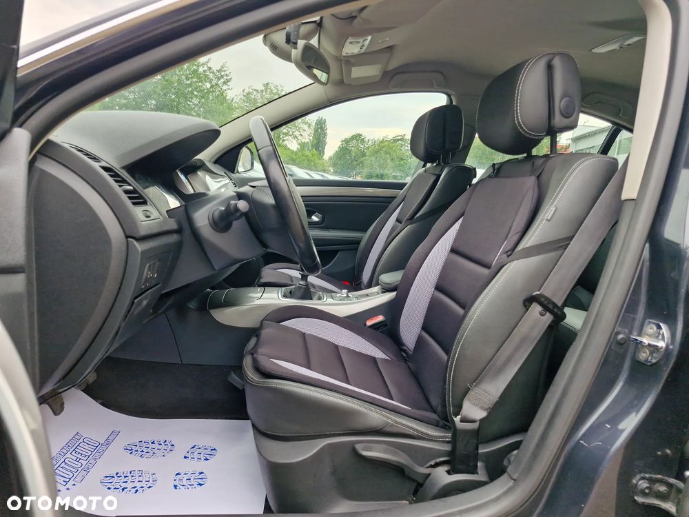 Renault Laguna 1.5 dCi Expression - 12