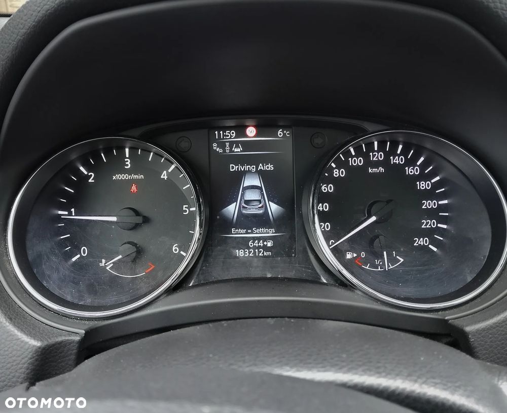 Nissan Qashqai - 14