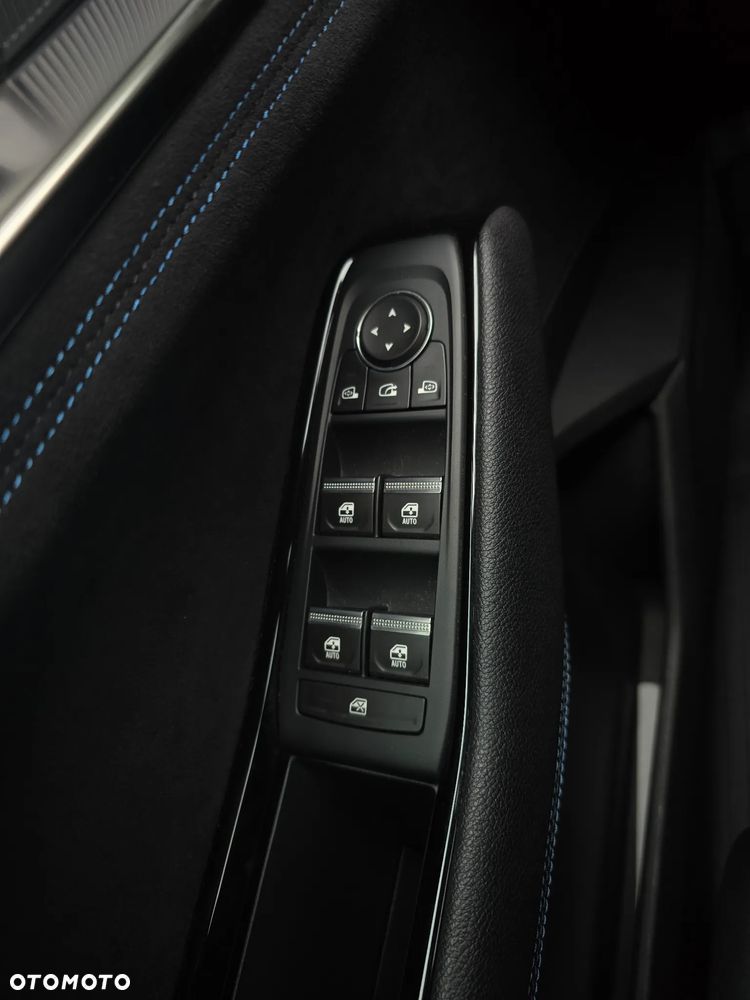 Renault Austral 1.3 TCe mHEV Techno esprit Alpine - 19