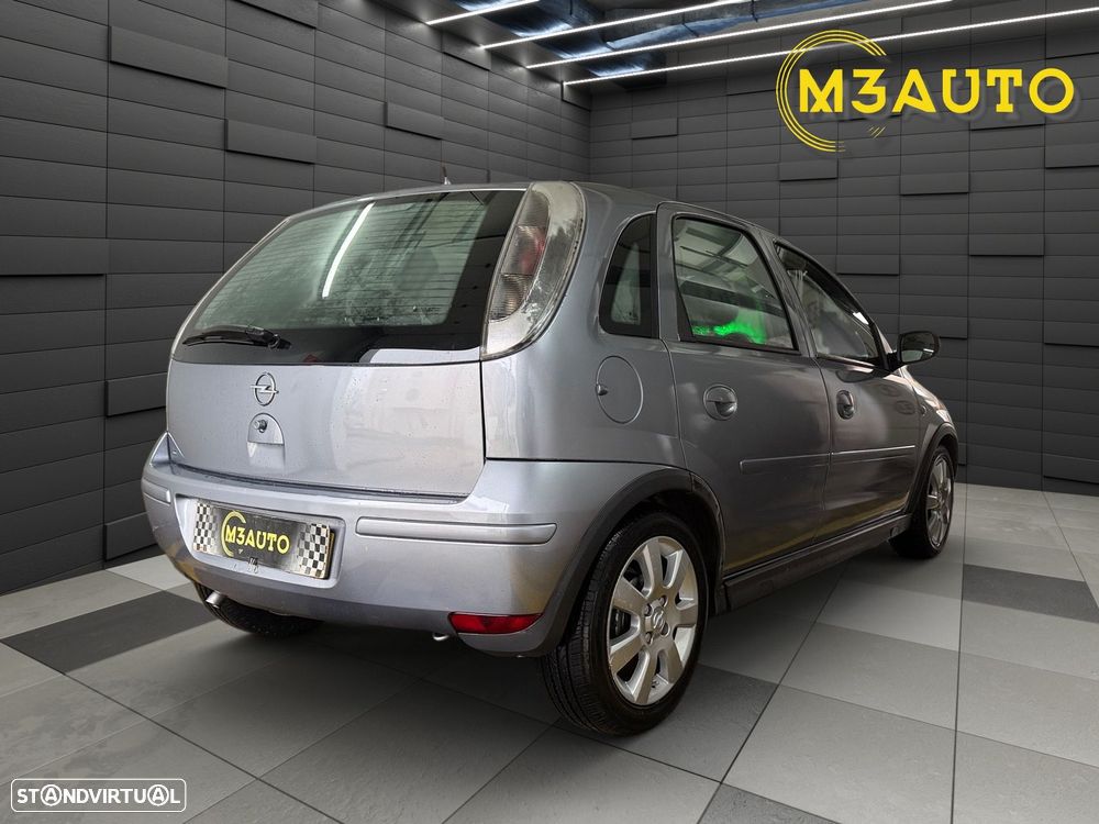Opel Corsa 1.2 Twinport Silver Plus - 3