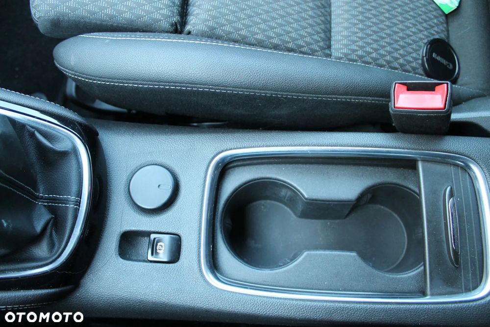 Opel Astra 1.6 BiTurbo D (CDTI) Start/Stop Business - 14