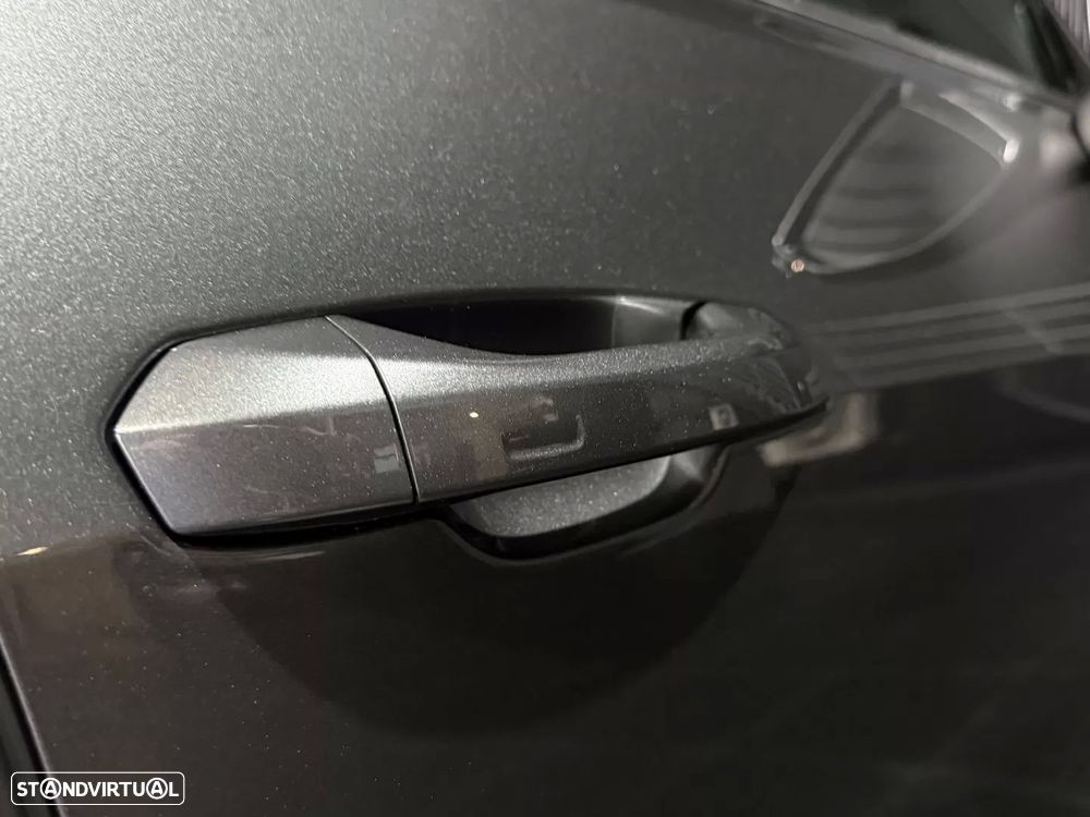 Audi A6 Avant 40 TDI Design S tronic - 30