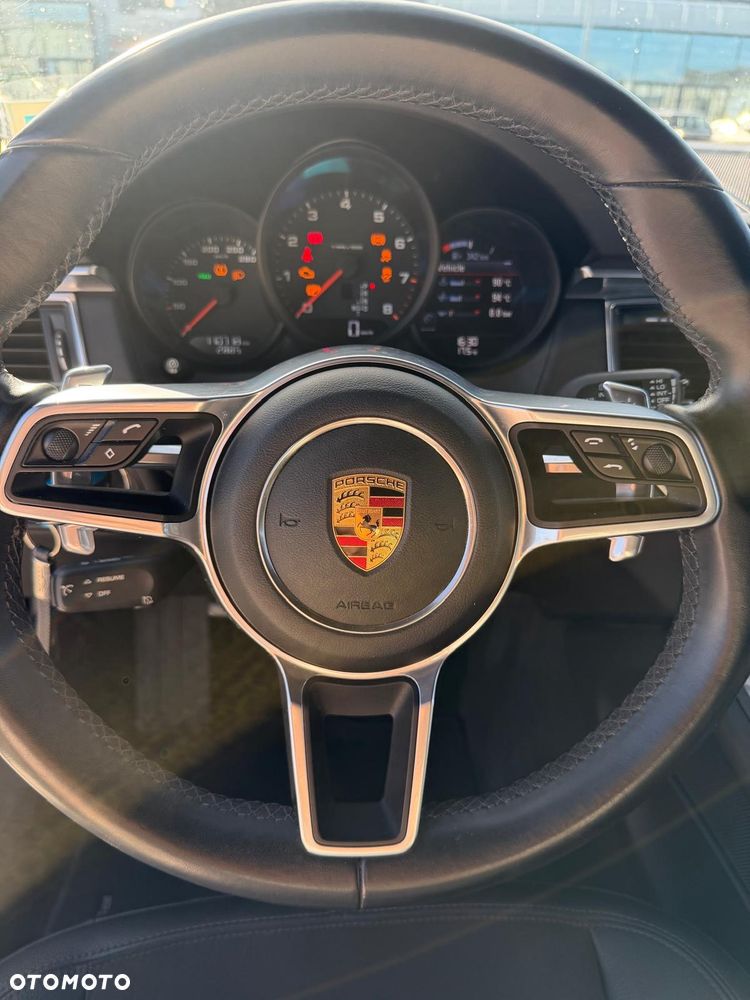 Porsche Macan - 6