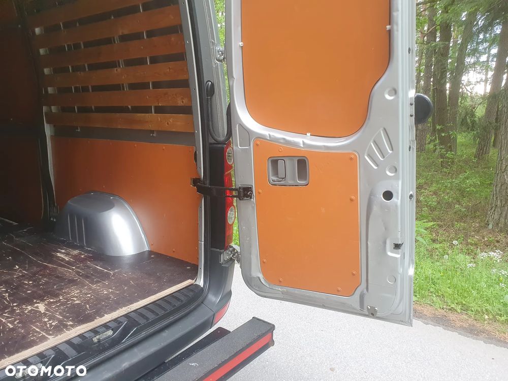 Volkswagen Crafter - 19