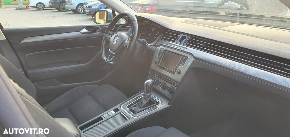 Volkswagen Passat Alltrack - 9