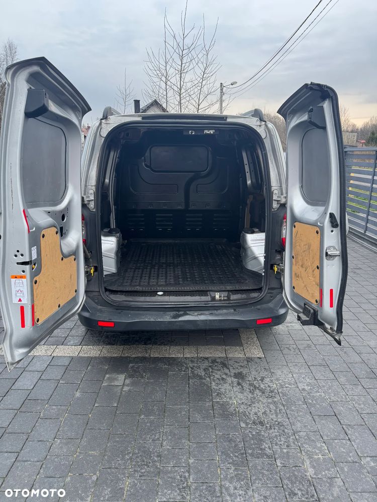 Ford TRANSIT COURIER - 11