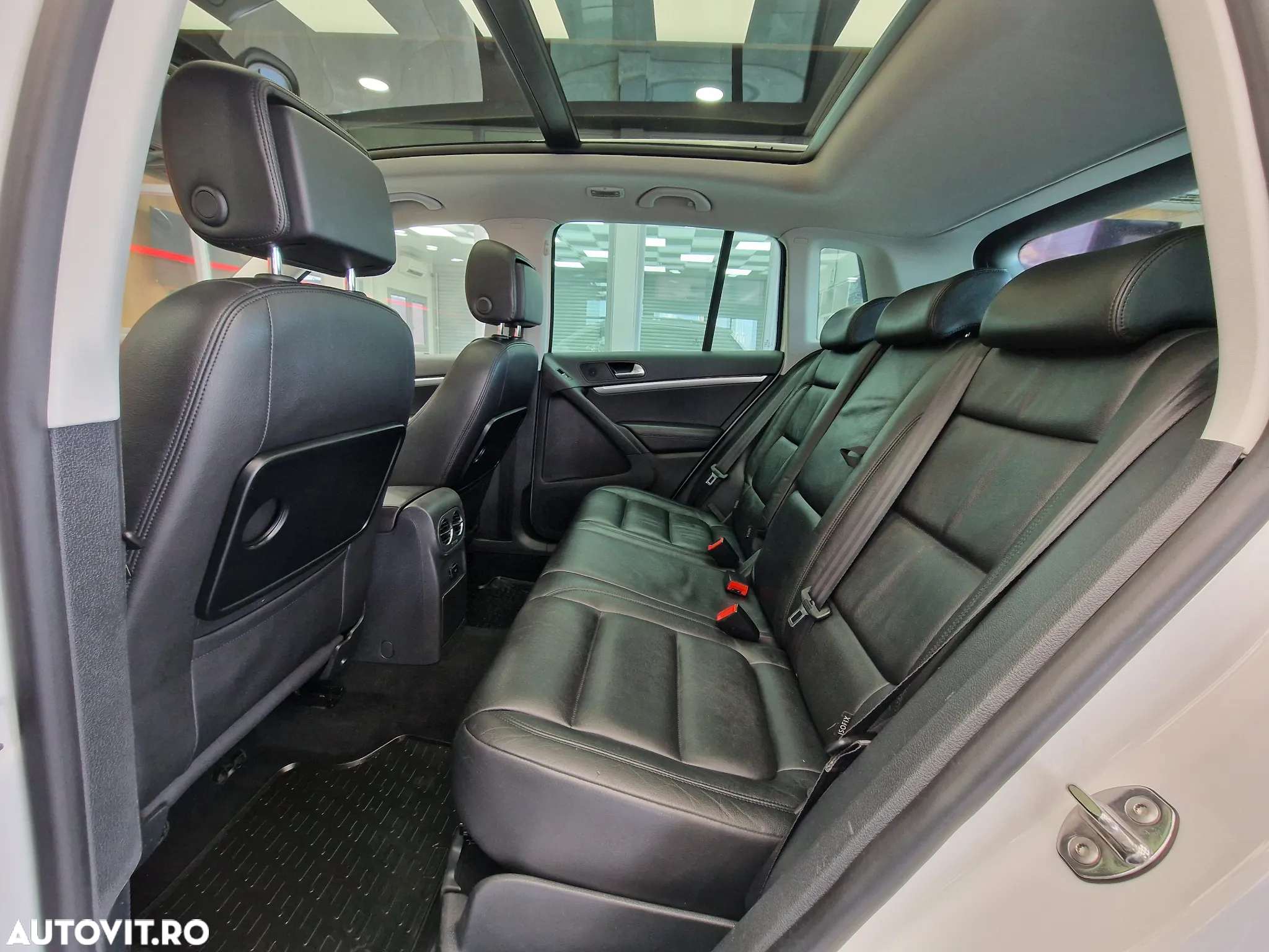 Volkswagen Tiguan 2.0 TDI 4Motion DSG Trend & Fun - 7