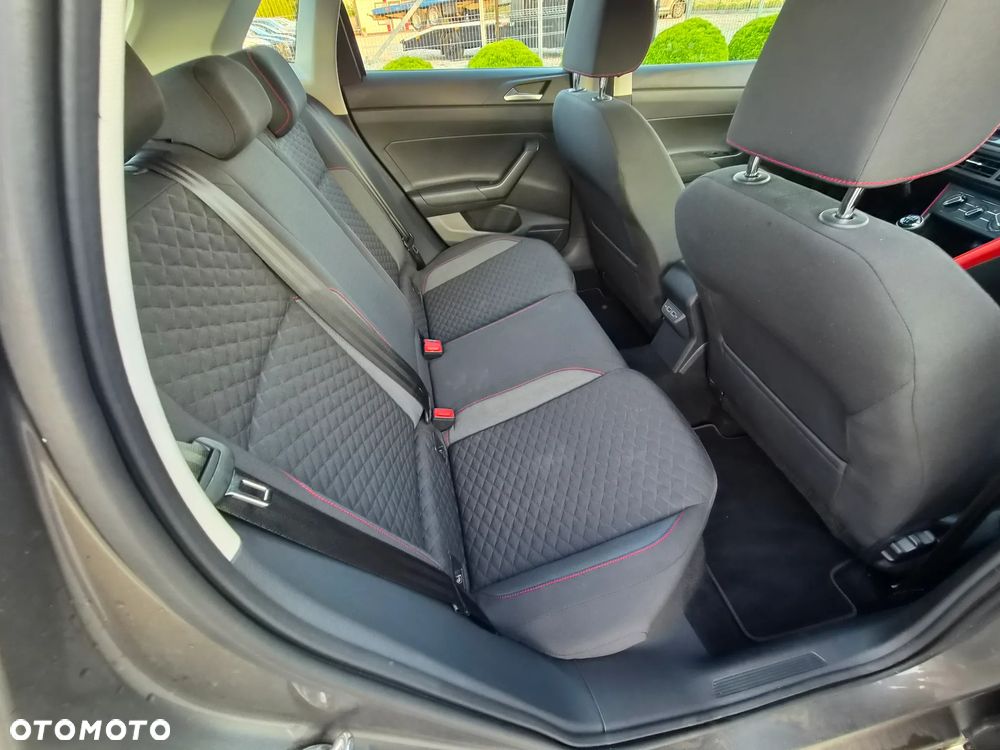 Volkswagen Polo 1.6 TDI SCR UNITED - 9
