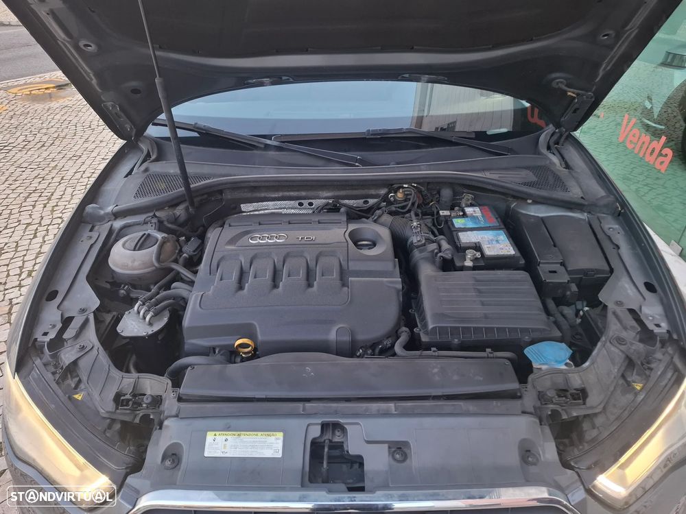 Audi A3 Limousine 1.6 TDI Advance - 58