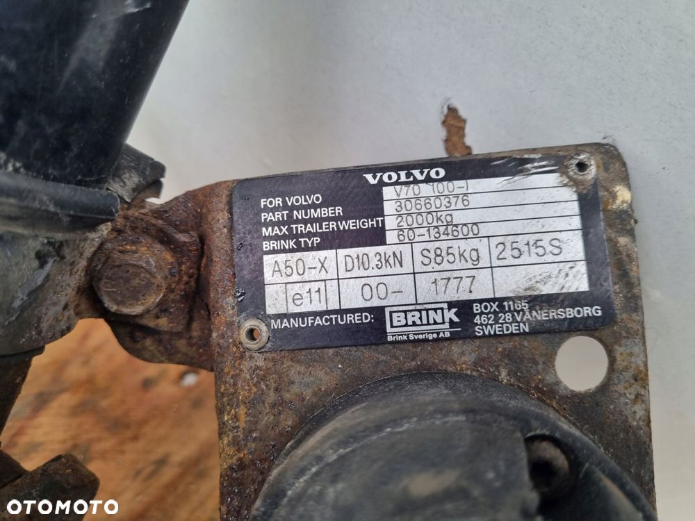 Volvo XC70 I V70 II lift HAK HOLOWNICZY Brink 30660376 30682095 - 3