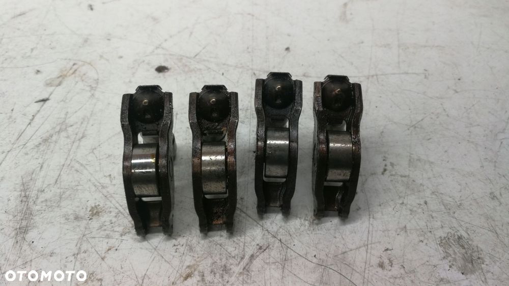 POPYCHACZ ZAWORÓW DŹWIGIENKA AUDI A4 A5 A6 TFSI - 2