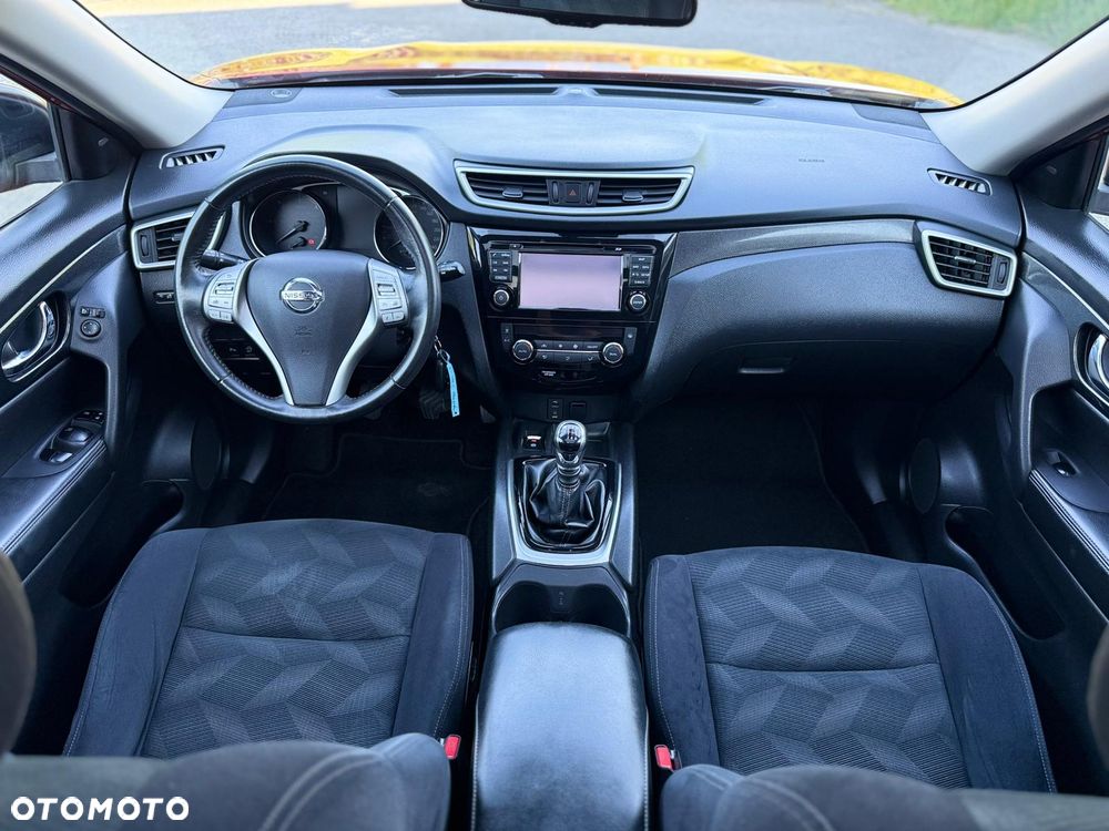 Nissan X-Trail 1.6 dCi ALL-MODE 4x4i 360 - 25