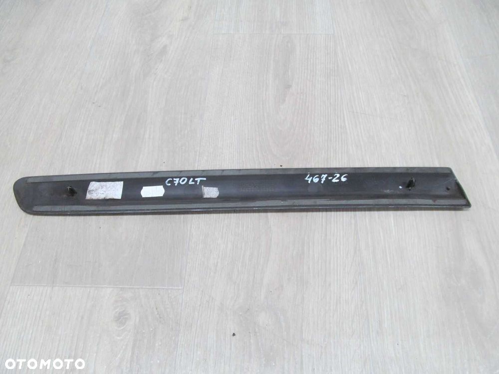 VOLVO C70 06-13 LISTWA BLOTNIKA TYL LEWA 09466450 467-26 - 2