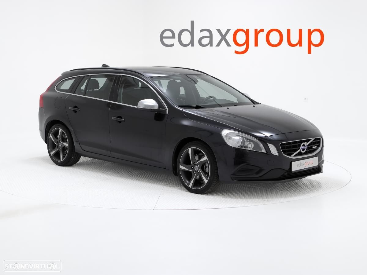 Volvo V60 2.0 D3 R-Design - 1