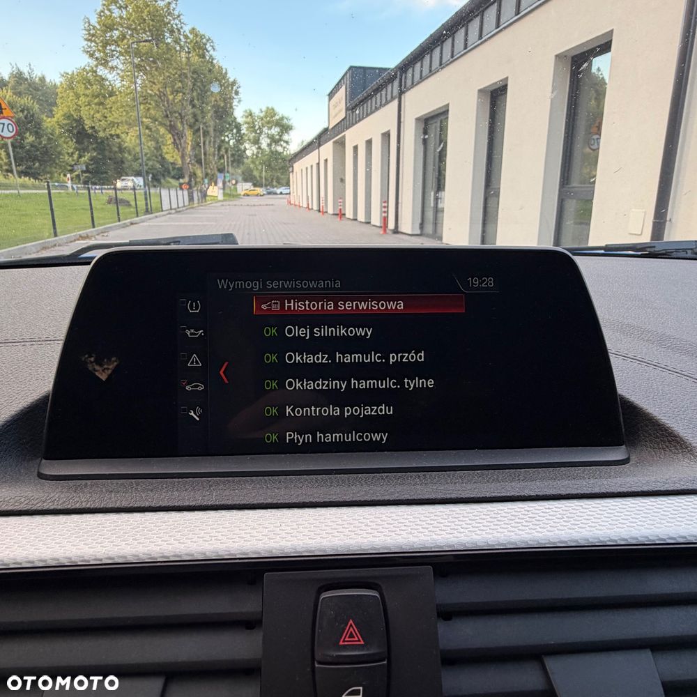 BMW Seria 1 120i GPF M Sport Shadow sport - 16