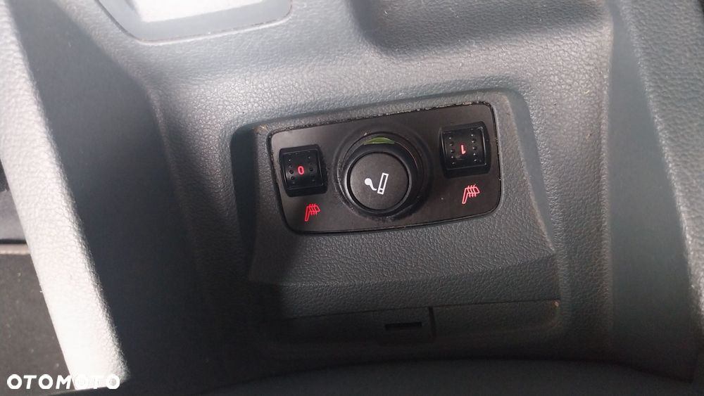 Ford C-MAX - 6