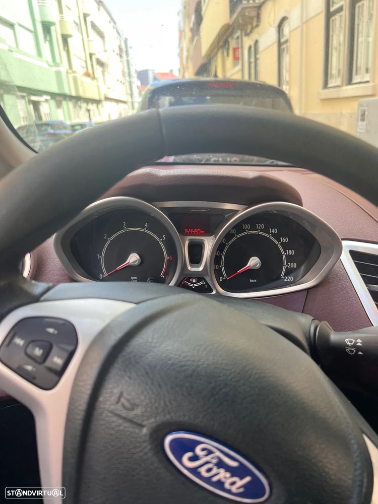 Ford Fiesta 1.25 Titanium - 6