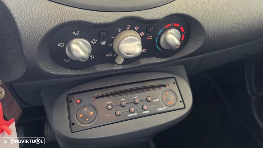 Renault Twingo 1.5 dCi Dynamique S - 40