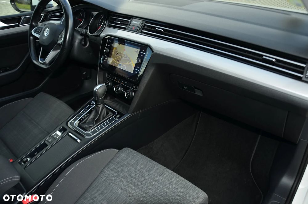 Volkswagen Passat 2.0 TDI BMT Comfortline DSG7 - 24