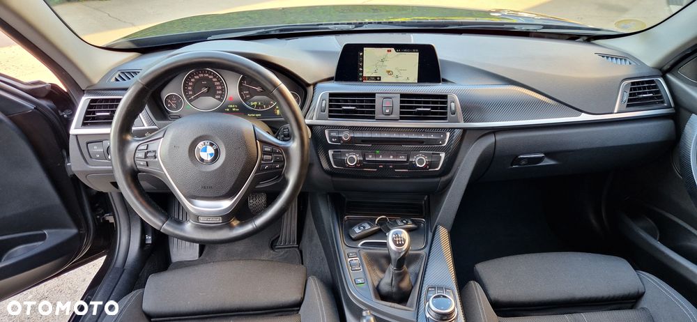 BMW Seria 3 - 12
