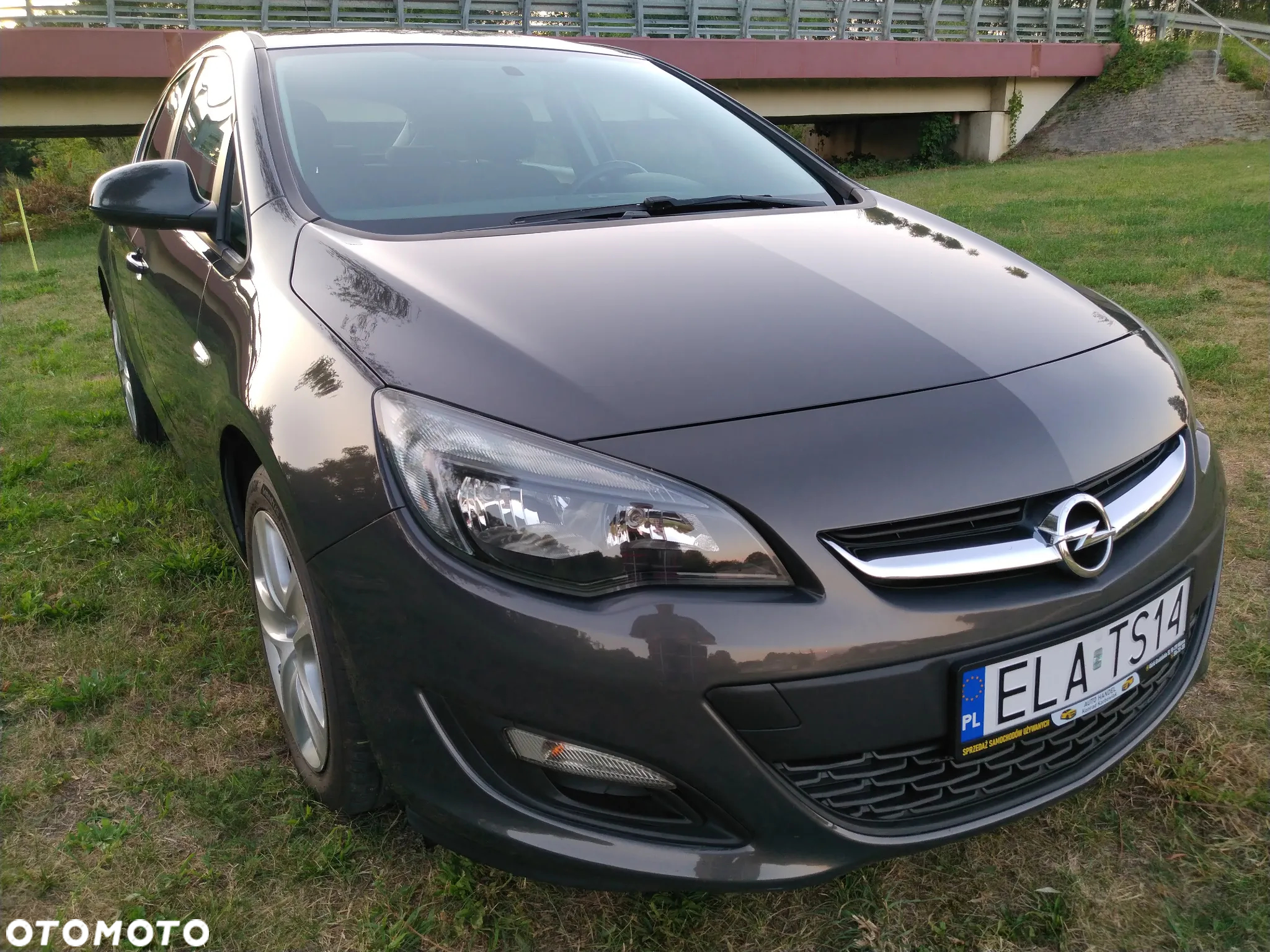 Opel Astra 1.4 Turbo Edition - 4