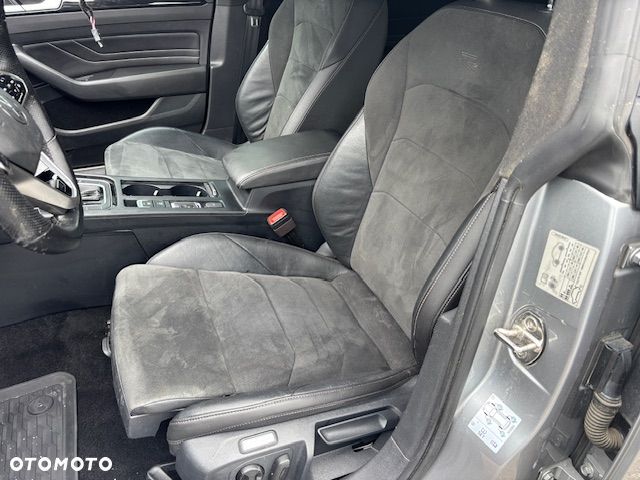 Volkswagen Arteon 2.0 TDI R-Line DSG - 8