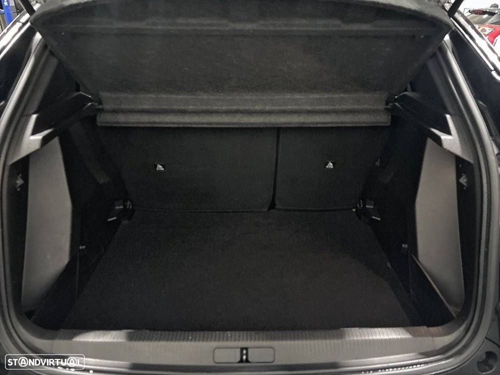 Peugeot 2008 1.2 PureTech Active Pack - 6