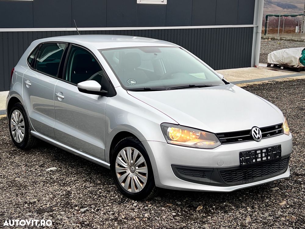 Volkswagen Polo 1.6 TDI Comfortline - 1