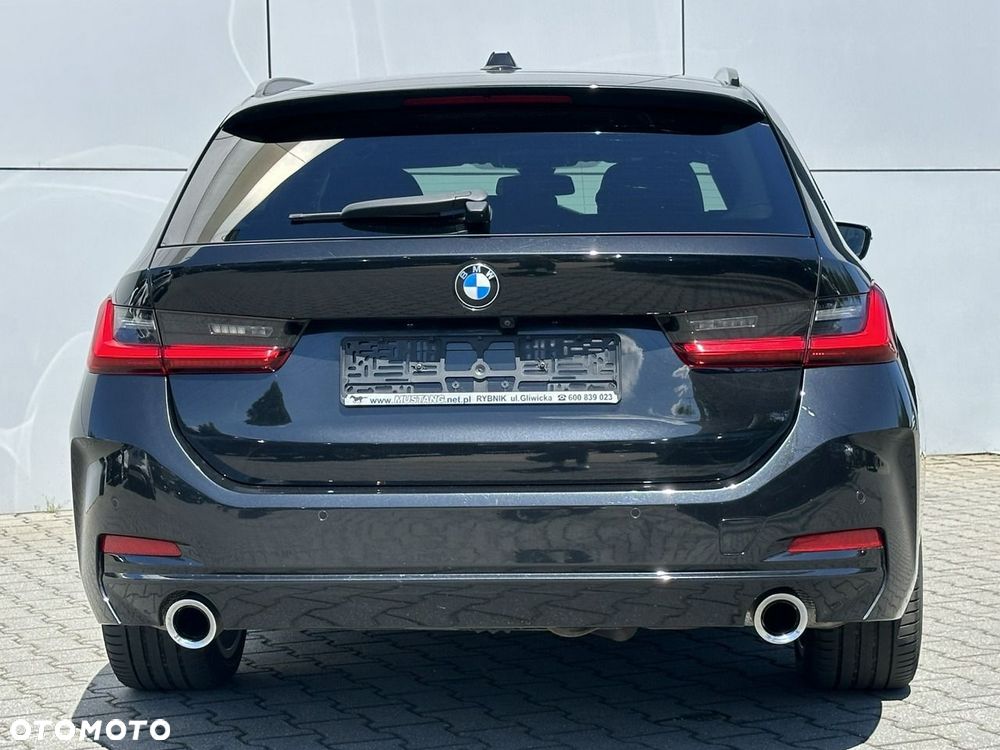 BMW Seria 3 320d xDrive MHEV Sport Line - 13