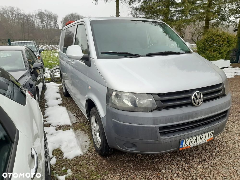 Volkswagen Transporter T5 - 2