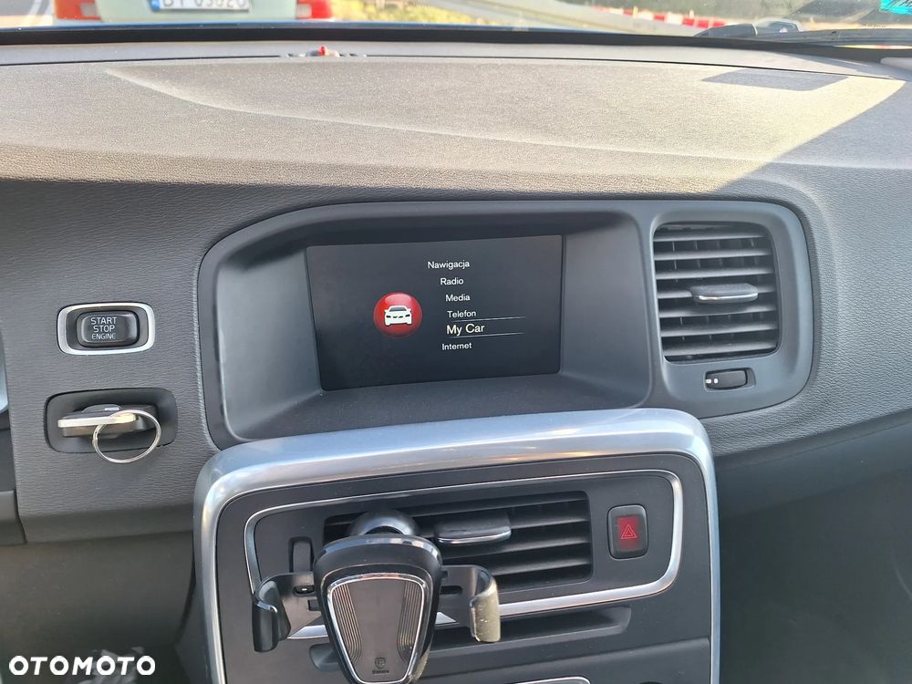 Volvo V60 D3 Kinetic - 12