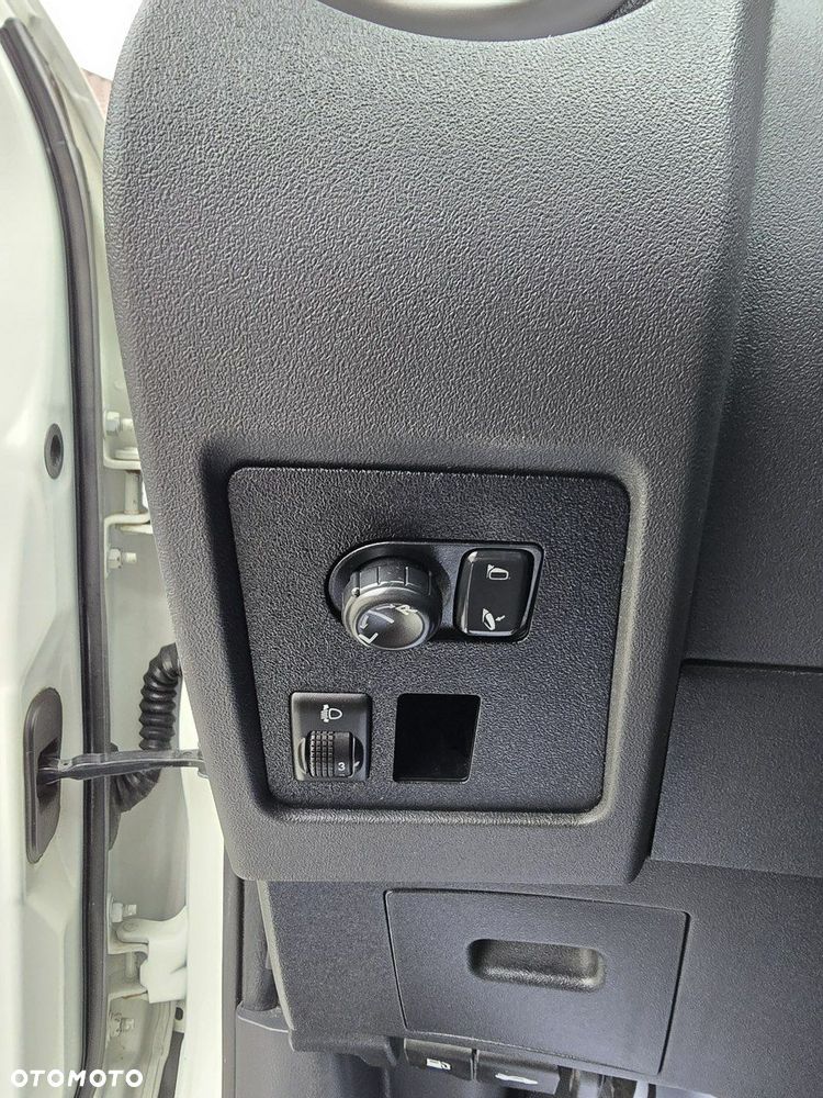 Nissan Qashqai - 34