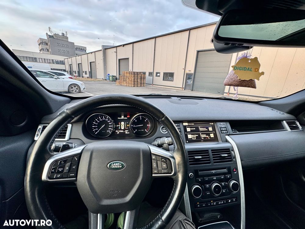 Land Rover Discovery Sport - 9