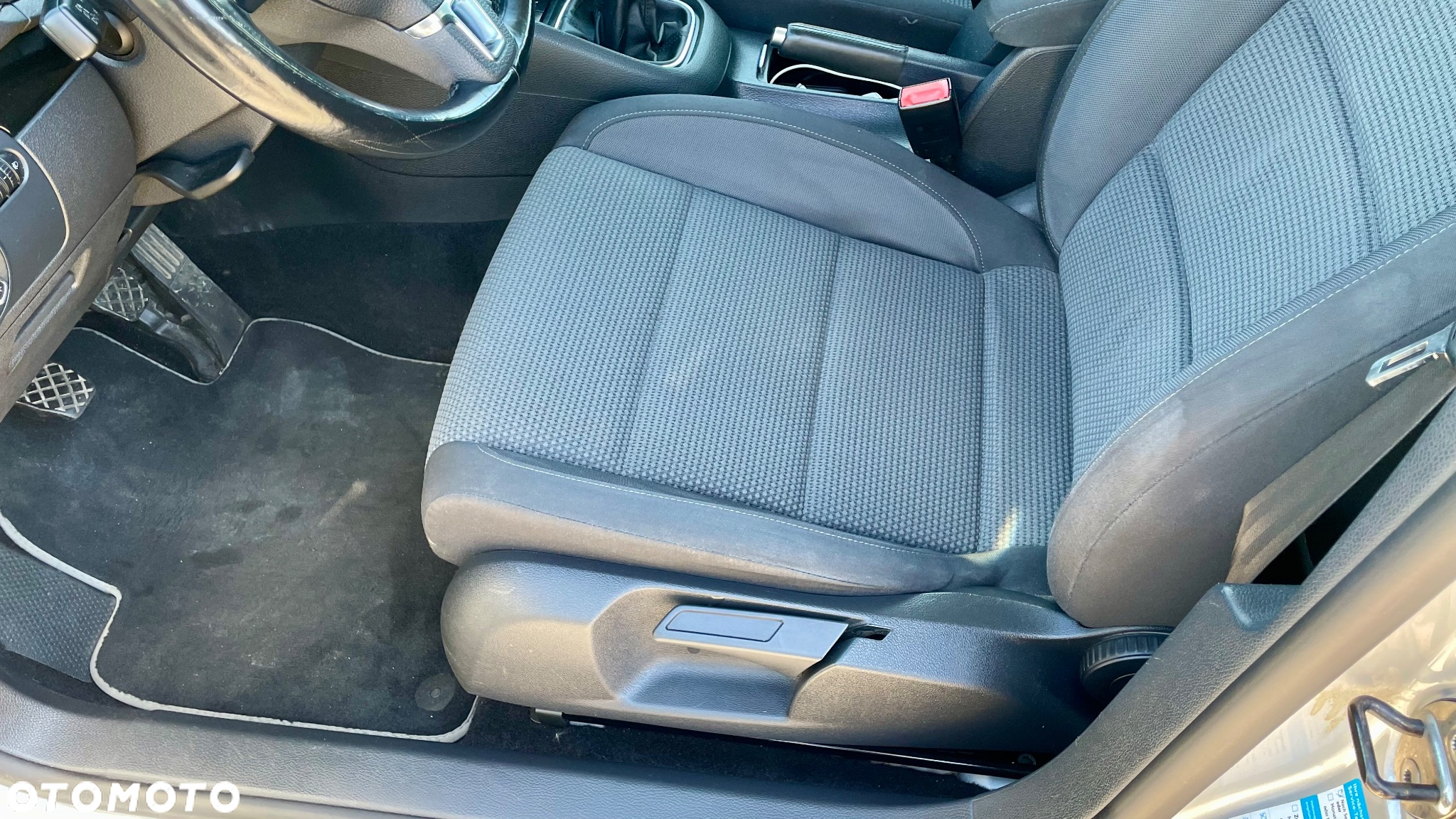 Volkswagen Golf 1.4 TSI BlueMotion Technology Comfortline - 13