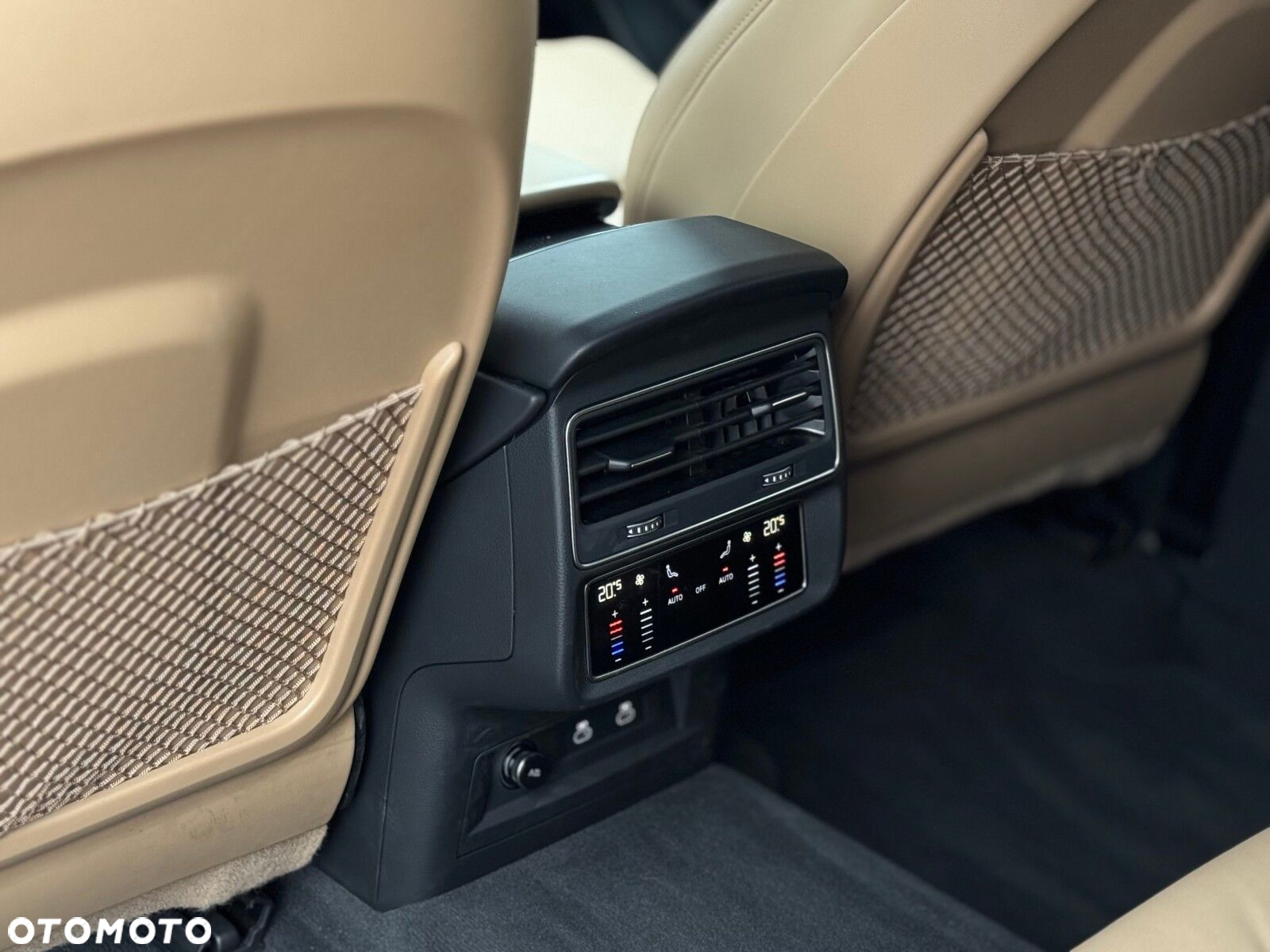 Audi Q8 - 18