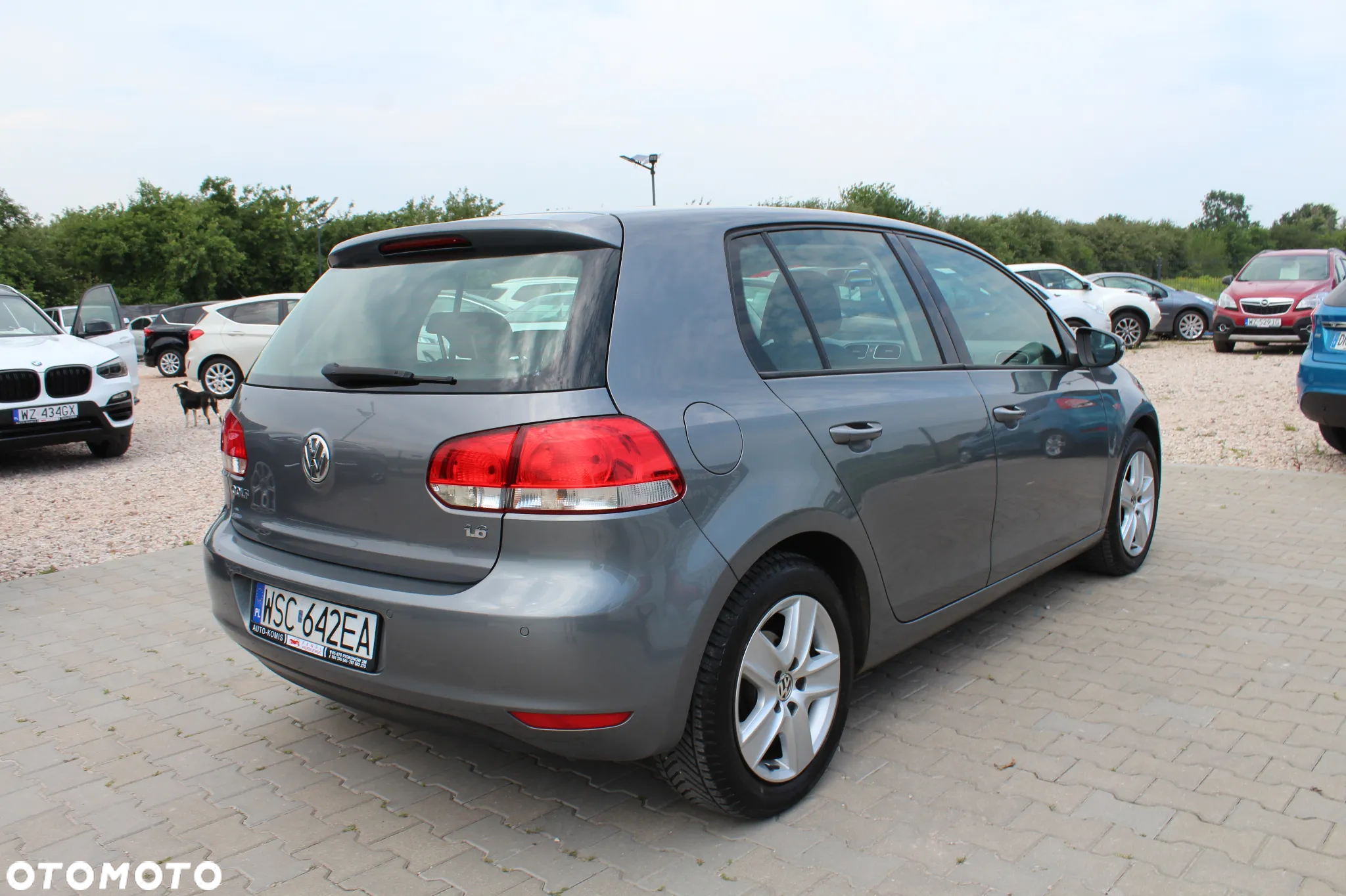Volkswagen Golf 1.6 Comfortline - 6