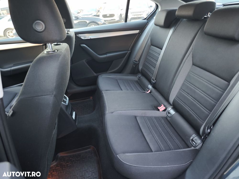 Skoda Octavia ver-1-6-tdi-ambition - 13