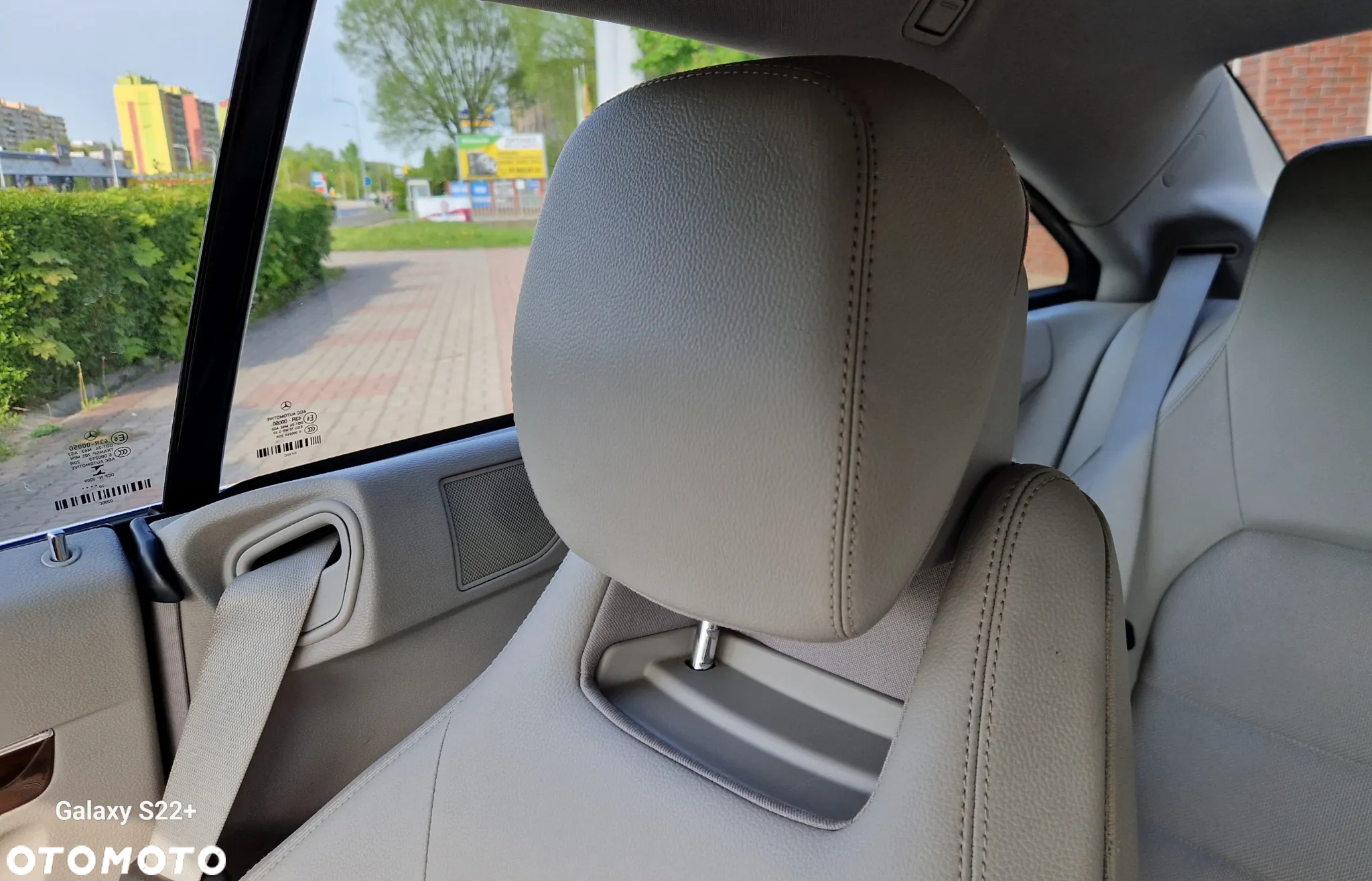 Mercedes-Benz Klasa E 200 Coupe BlueEFFICIENCY 7G-TRONIC Avantgarde - 17