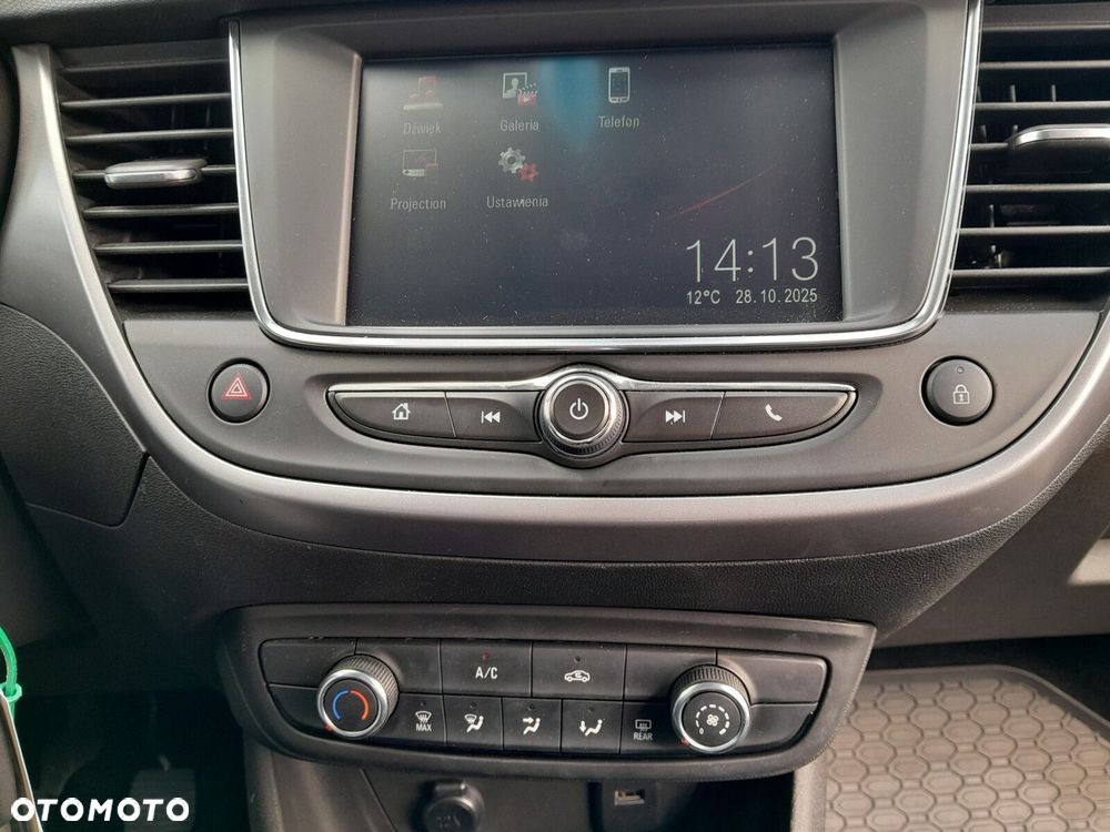 Opel Crossland - 12