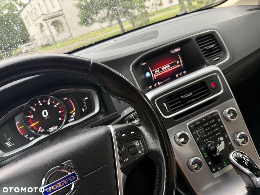 Volvo S60 - 13