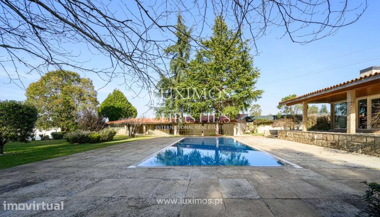 Magnífica moradia V5 com jardim e piscina, à venda, em Vila do Conde - Grande imagem: 2/25