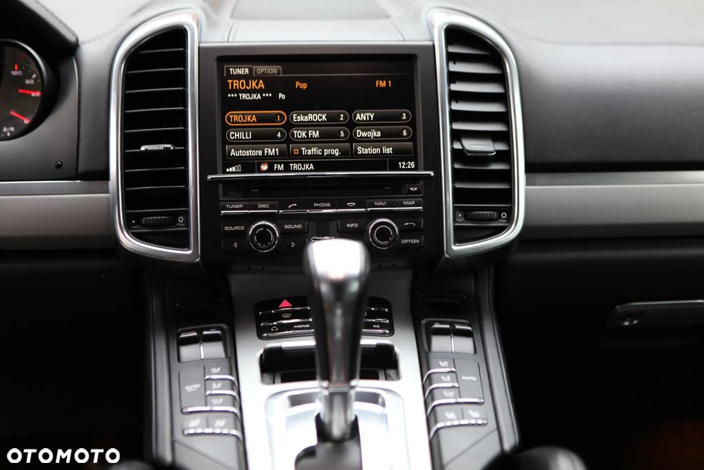 Porsche Cayenne S - 13