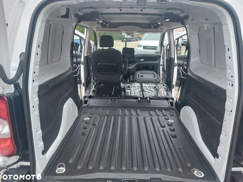 Citroën Berlingo XL 1.5 BlueHDI Live - 28