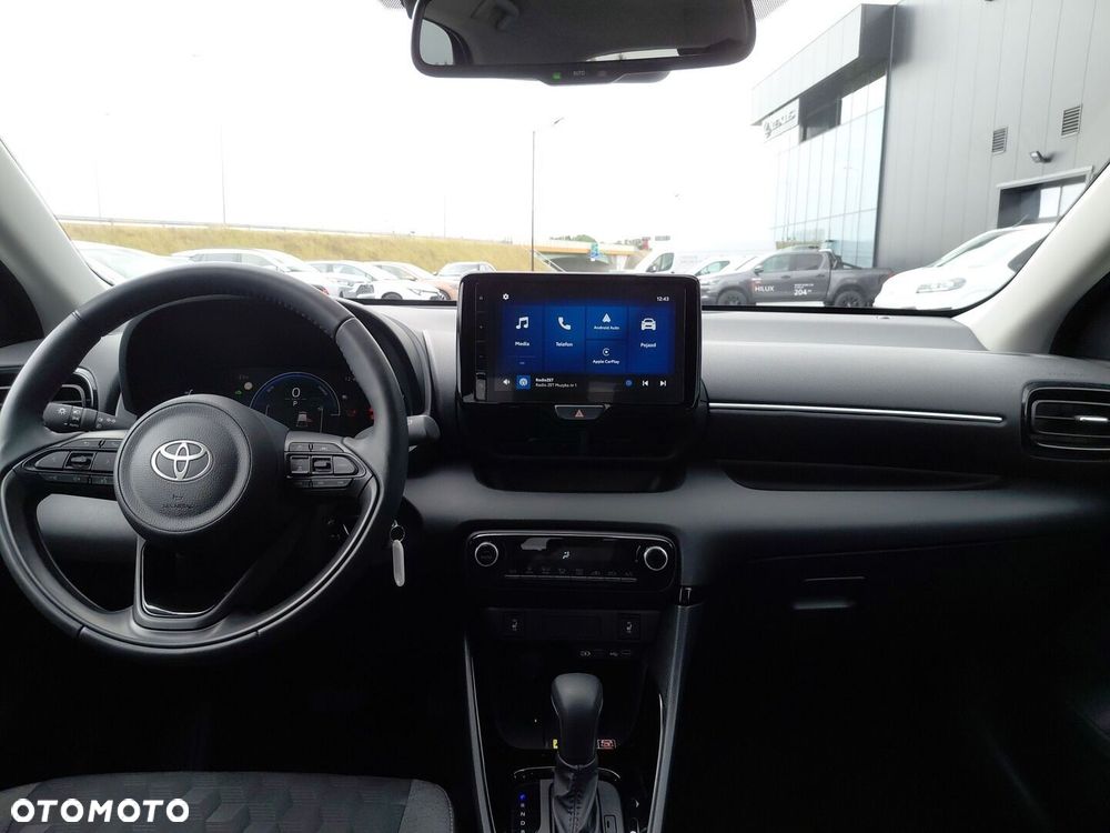 Toyota Yaris Hybrid 1.5 Style - 11