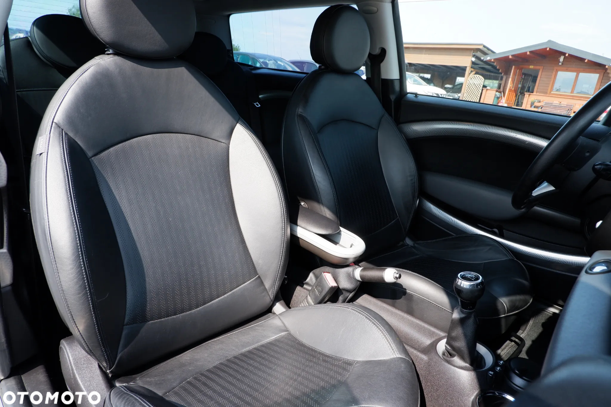 MINI Cooper S - 8
