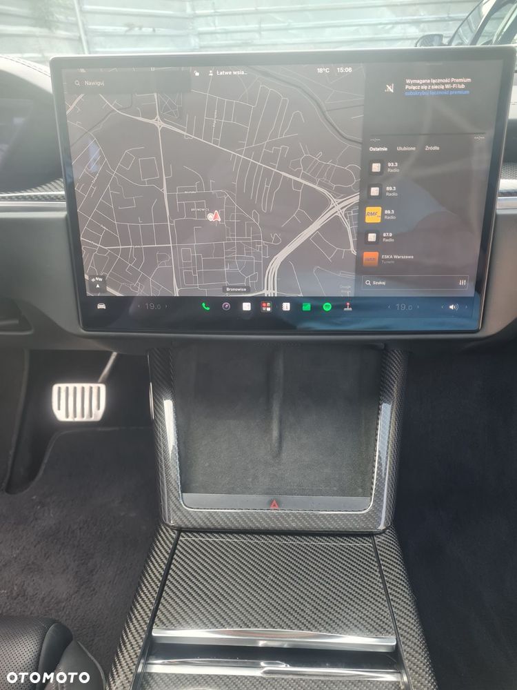Tesla Model S - 7