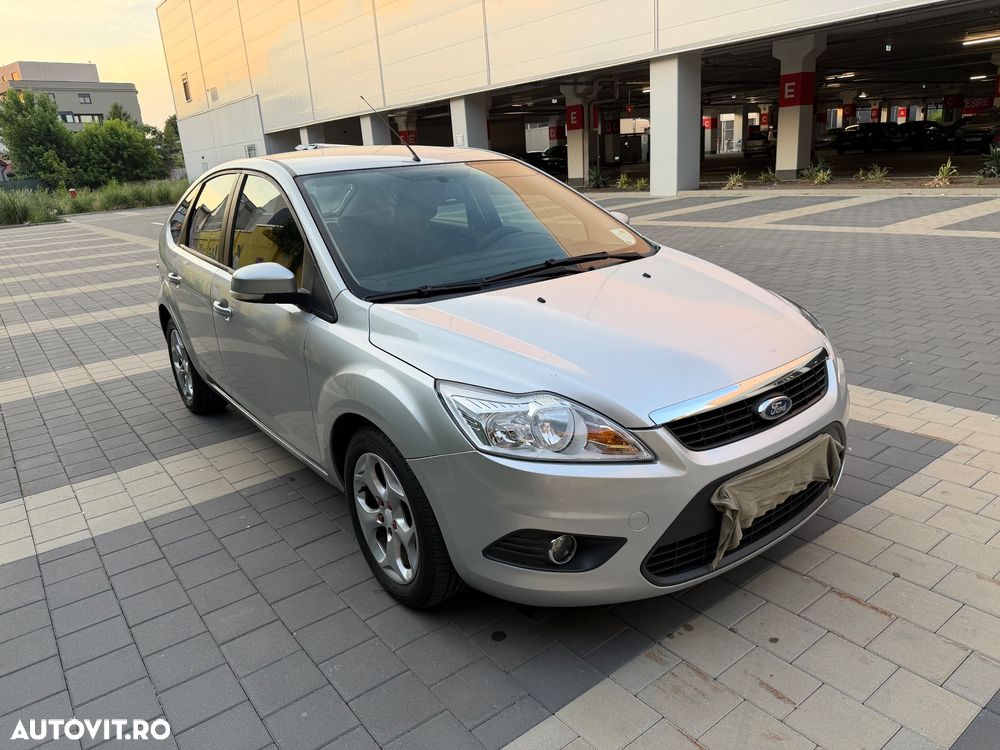 FORD Focus 2009 — imagine 5