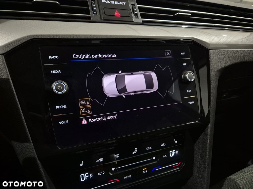 Volkswagen Passat 2.0 TDI EVO Business DSG - 17