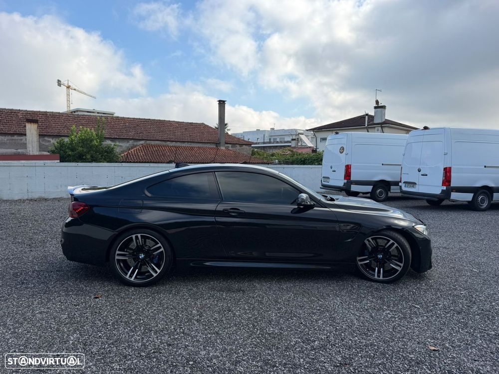 BMW M4 Auto - 13