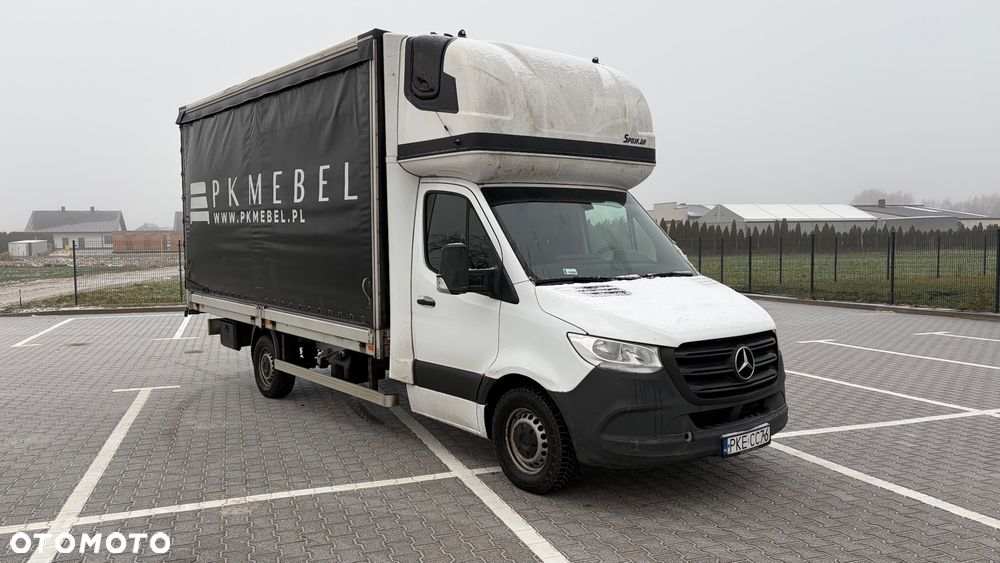 Mercedes-Benz Sprinter - 1